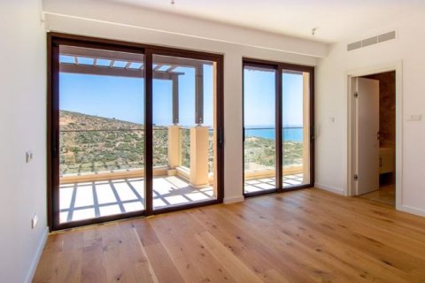 4 bedrooms Villa in Paphos, Cyprus No. 81930 7