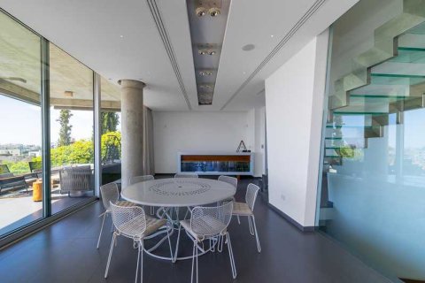 4 bedrooms Villa in Agios Athanasios, Cyprus No. 74860 9