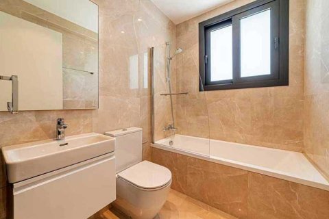 3 chambres House à Oroklini, Cyprus No. 29063 15