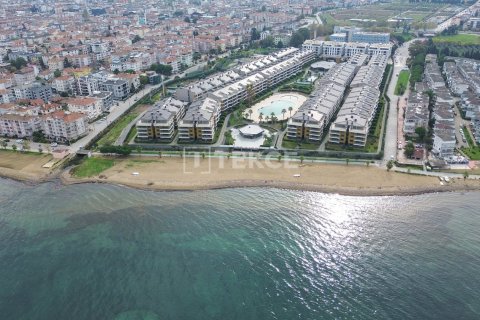 Квартира с 4 спальнями в Ялова, Турция №117327