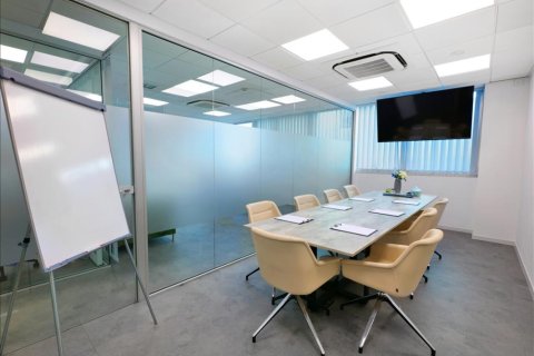 1273m² Commercial property à Limassol, Cyprus No. 106331 5