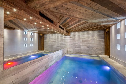5 dormitorios House en Val-d'Isere, France No. 99397 10