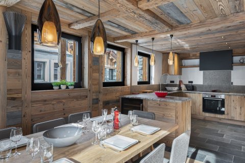 5 dormitorios House en Val-d'Isere, France No. 99397 5