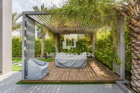 Вилла с 5 спальнями в Long Bien, Вьетнам №9022 13