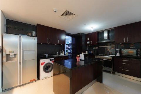 3 dormitorios Apartment en Al Tebin Al Shaabiyya Housing, Vietnam No. 87381 11