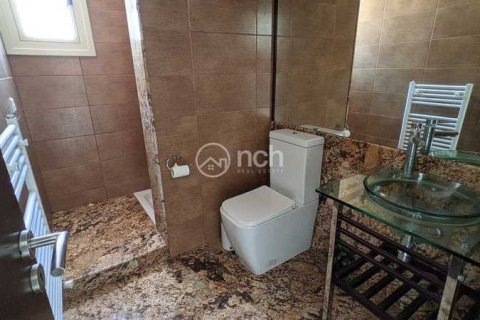 5 bedrooms House in Protaras, Cyprus No. 77143 13