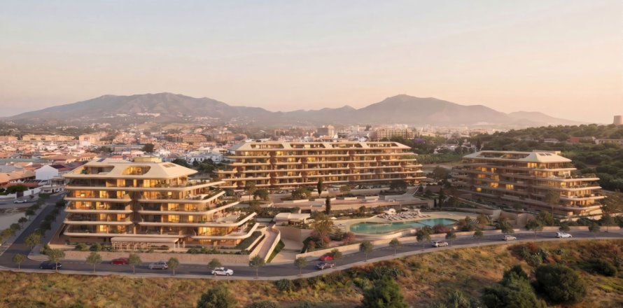 2 bedrooms Apartment in Fuengirola, Spain No. 128070