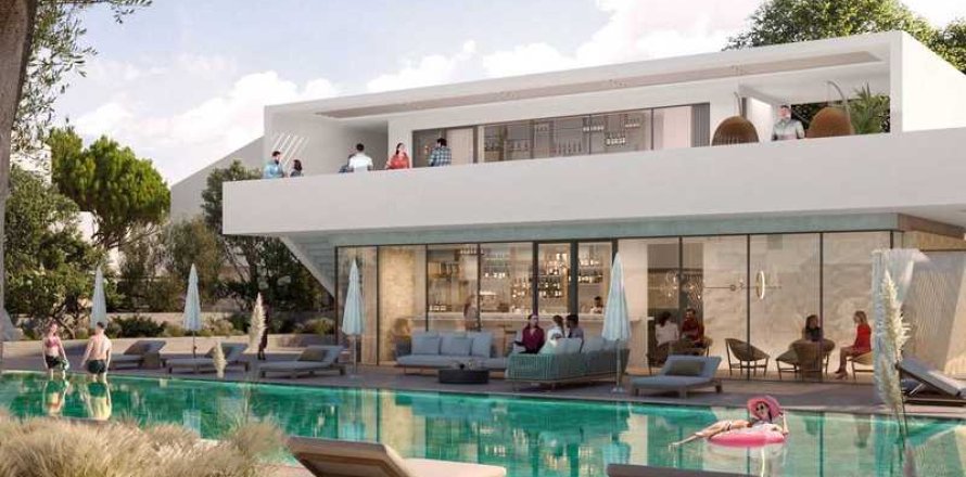 Дом с 4 спальнями в Ороклини, Кипр №28981