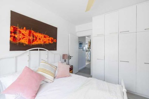 4 bedrooms House in Tala, Cyprus No. 76247 16