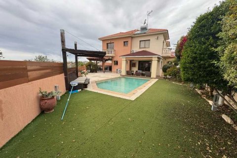 4 chambres House à Kolossi, Cyprus No. 82448 1