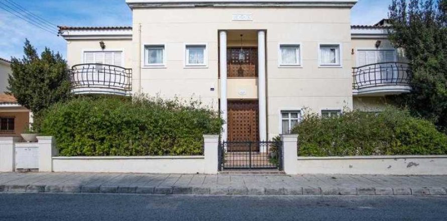 5 chambres House à Aglantzia, Cyprus No. 28748