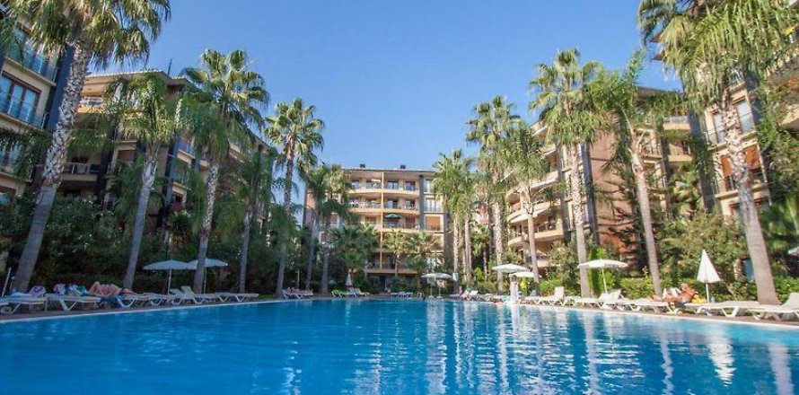 4 rooms Apartment in Oba, Turkey No. 21571