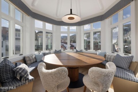 5 bedrooms Condo  in Vail, USA No. 84659 14