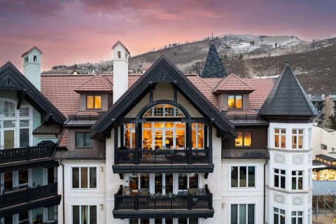 5 bedrooms Condo  in Vail, USA No. 84659 1