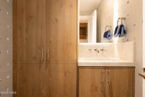 5 bedrooms Condo  in Vail, USA No. 84659 18
