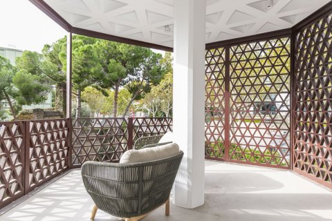 5 dormitorios Apartment en Barcelona, Spain No. 99030