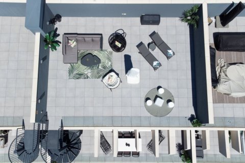 3 bedrooms Penthouse in Dinh An, Vietnam No. 27408 7