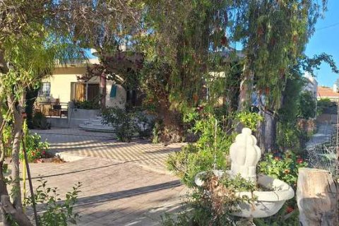 3 bedrooms Maisonette in Kolossi, Cyprus No. 101741 4