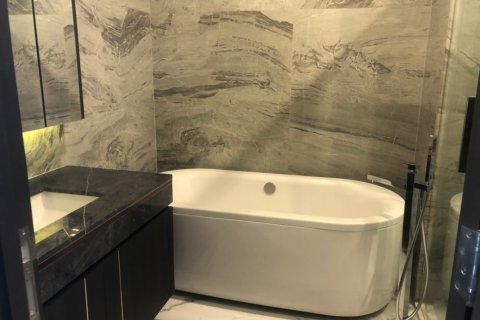 2 bedrooms Condo  in Bangkok, Thailand No. 276 11