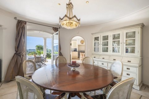 5 bedrooms House in Mougins, France No. 69061 6