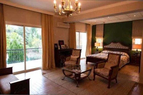 5 dormitorios House en Erimi, Cyprus No. 39688 4