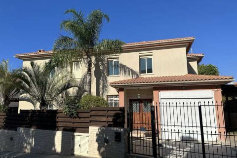 4 chambres Villa à Pyrgos, Cyprus No. 63539 7