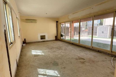 4 chambres Villa à Pyrgos, Cyprus No. 63539 8