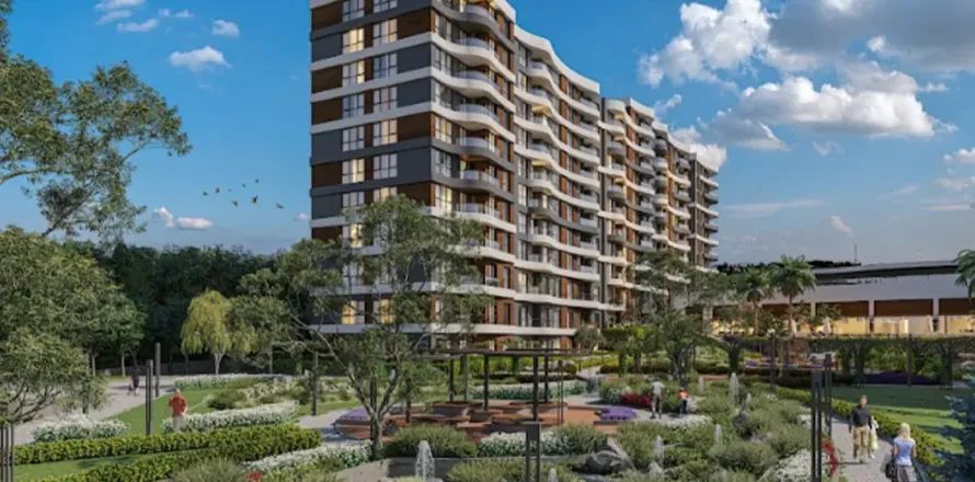 5 rooms Apartment in Istanbul, Turkey No. 121981