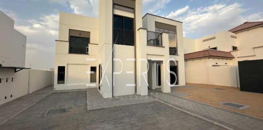 4 chambres Villa à Al Shamkha, UAE No. 129784