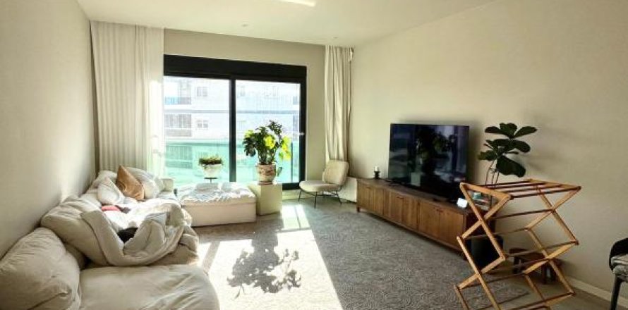 4 rooms Apartment in Oba, Turkey No. 112784