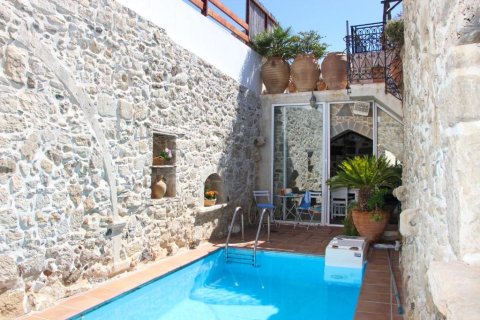 2 bedrooms House in Heraklion, Greece No. 77073 25