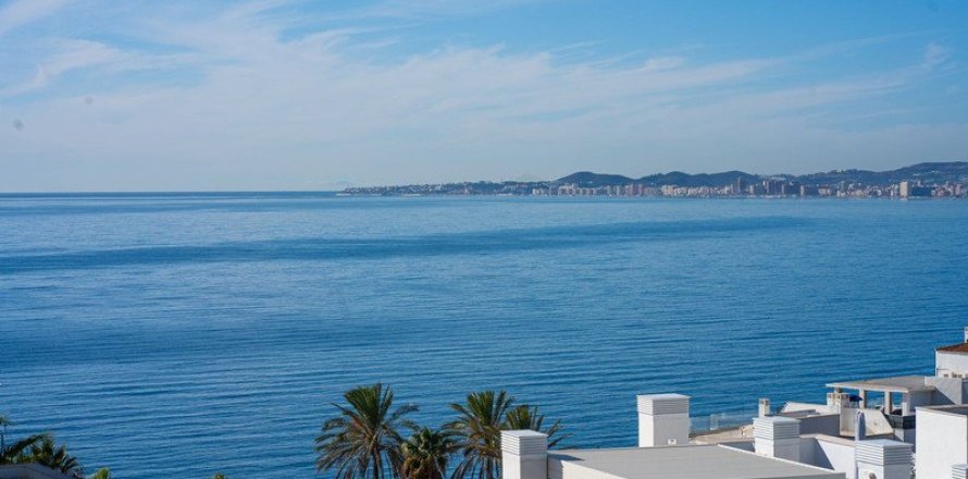 2 dormitorios Apartment en Benalmádena, Spain No. 83938