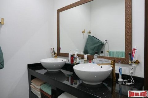 4 bedrooms Villa in Phuket, Thailand No. 97033 21