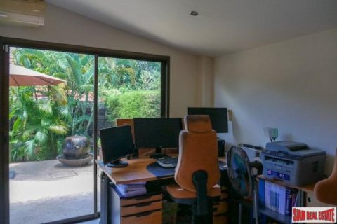 4 bedrooms Villa in Phuket, Thailand No. 97033 26