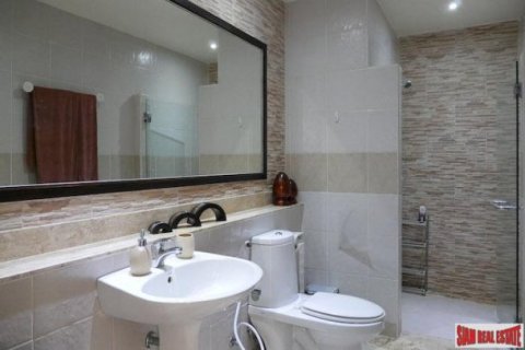 4 bedrooms Villa in Phuket, Thailand No. 97033 15