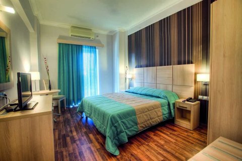 105 rooms Hotel in Corfu, Greece No. 56356 2