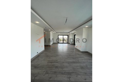 6 bedrooms Villa in An Thach Trung, Vietnam No. 20225 11