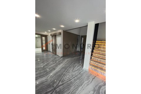 6 bedrooms Villa in An Thach Trung, Vietnam No. 20225 10