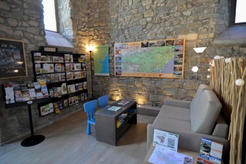 3 bedrooms Apartment in Azille, France No. 69468 8