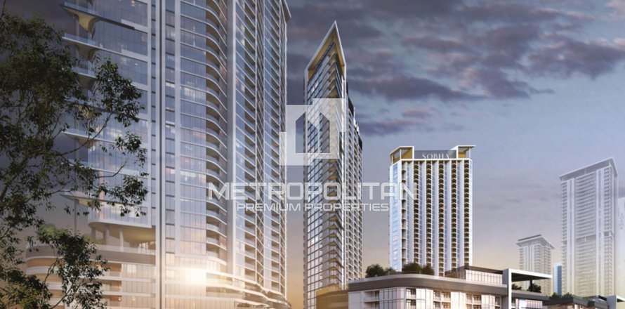 2 dormitorios Apartment en Nad Al Sheba 1, Vietnam No. 67083