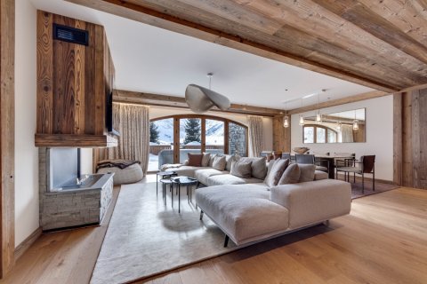 5 bedrooms Apartment in Val-d'Isere, France No. 99407 2