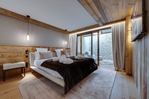5 bedrooms Apartment in Val-d'Isere, France No. 99407 8