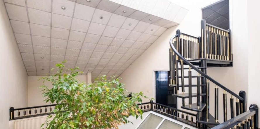 Studio Villa in Nicosia, Cyprus No. 105094