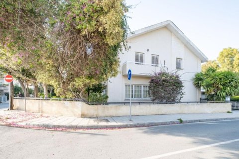 350m² Villa in Nicosia, Cyprus No. 105094 4
