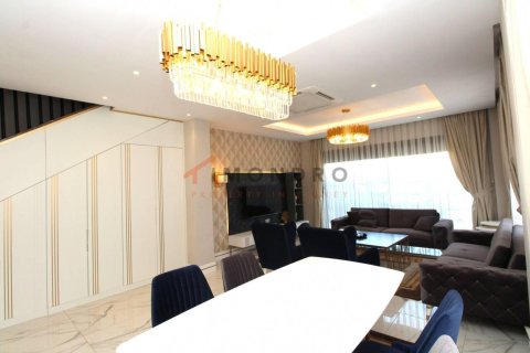 4 bedrooms Villa in Tan Xuan, Vietnam No. 17231 15