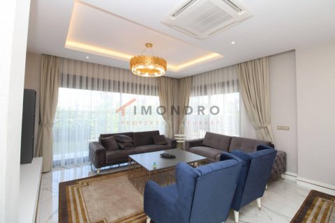 4 bedrooms Villa in Tan Xuan, Vietnam No. 17231 18