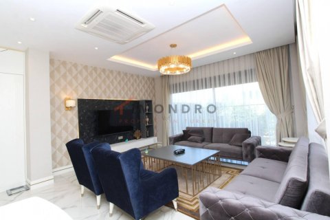 4 bedrooms Villa in Tan Xuan, Vietnam No. 17231 13