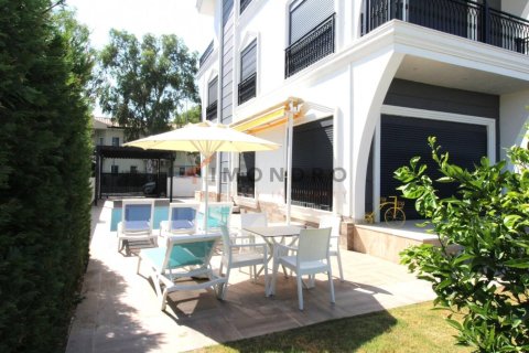 4 bedrooms Villa in Tan Xuan, Vietnam No. 17231 7