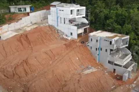 3 bedrooms Villa in Phuket, Thailand No. 2918 14