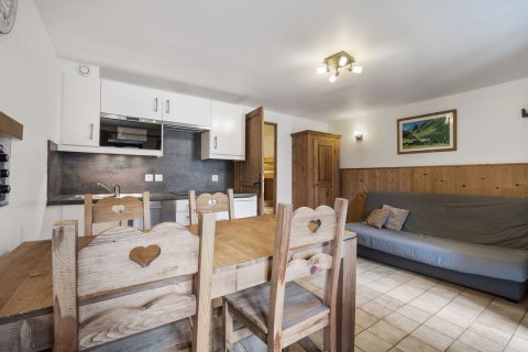 4 bedrooms House in Les Belleville, France No. 100064 12